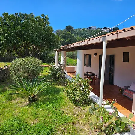 Eolie Apartment *