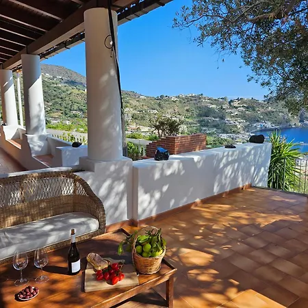 Apartment Eolie *