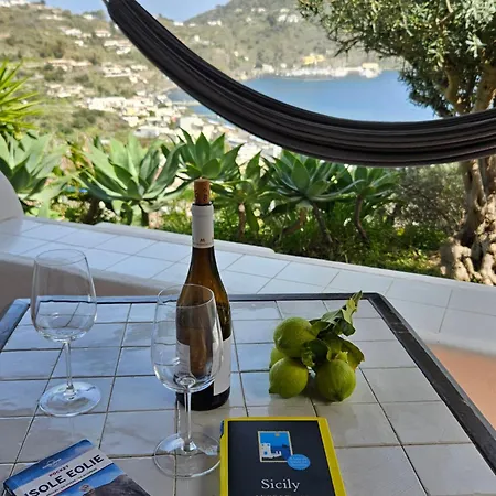 Apartment Eolie *